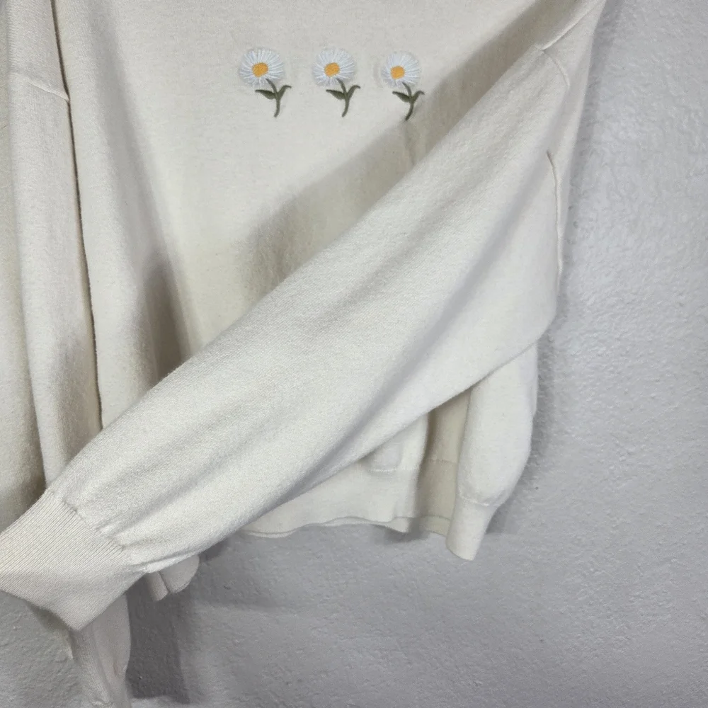 Aritzia Sunday Best Size L Cream Merino Wool Daisy Sweater Daisies Flower Print - Picture 8 of 16